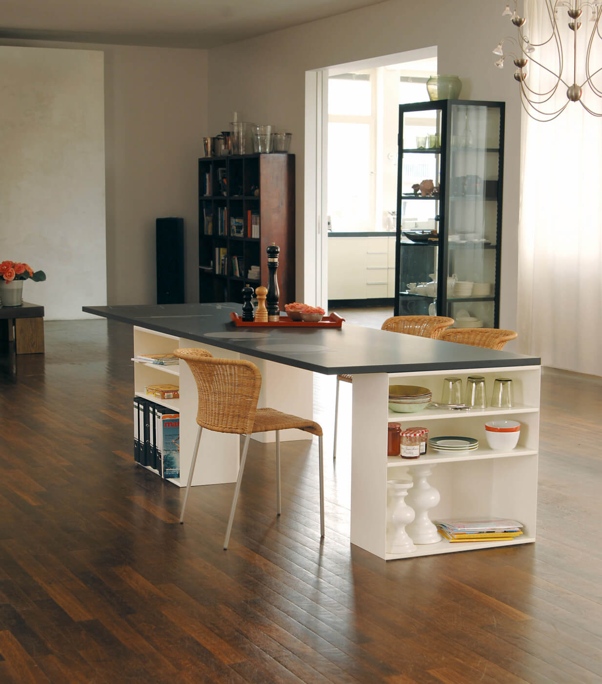 Booktable Santa Lucia